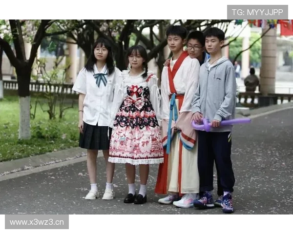成渝德比前蓉铜联谊共建文明风